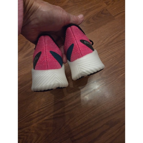 New Balance FuelCell Rebel v3 Women's Running Shoes Pink Yellow Size 7 - Picture 3 of 7